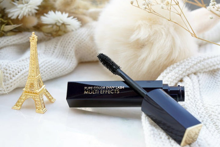 Estee Lauder Pure Color Envy Lash Mascara - 01 Black - Brand hub pakistan